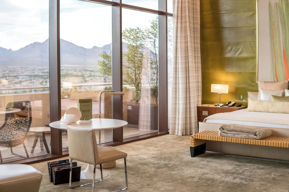 Red Rock Casino, Resort and Spa — Hotel rooms in Las Vegas, Nevada