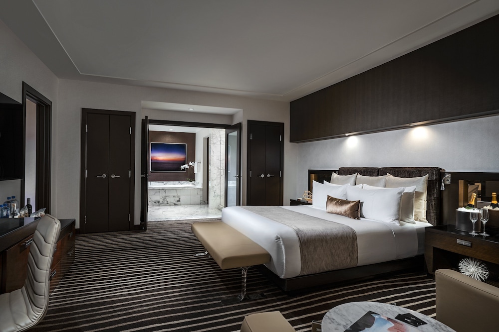 Red Rock Casino, Resort and Spa — Hotel rooms in Las Vegas, Nevada