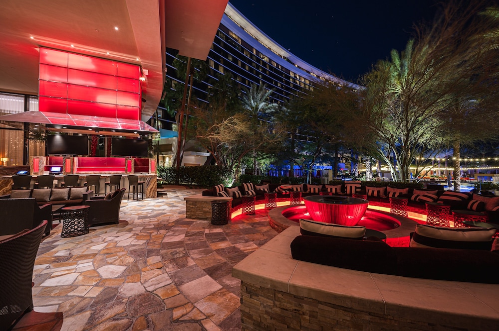 Red Rock Casino, Resort and Spa — Restaurant & bars in Las Vegas, Nevada