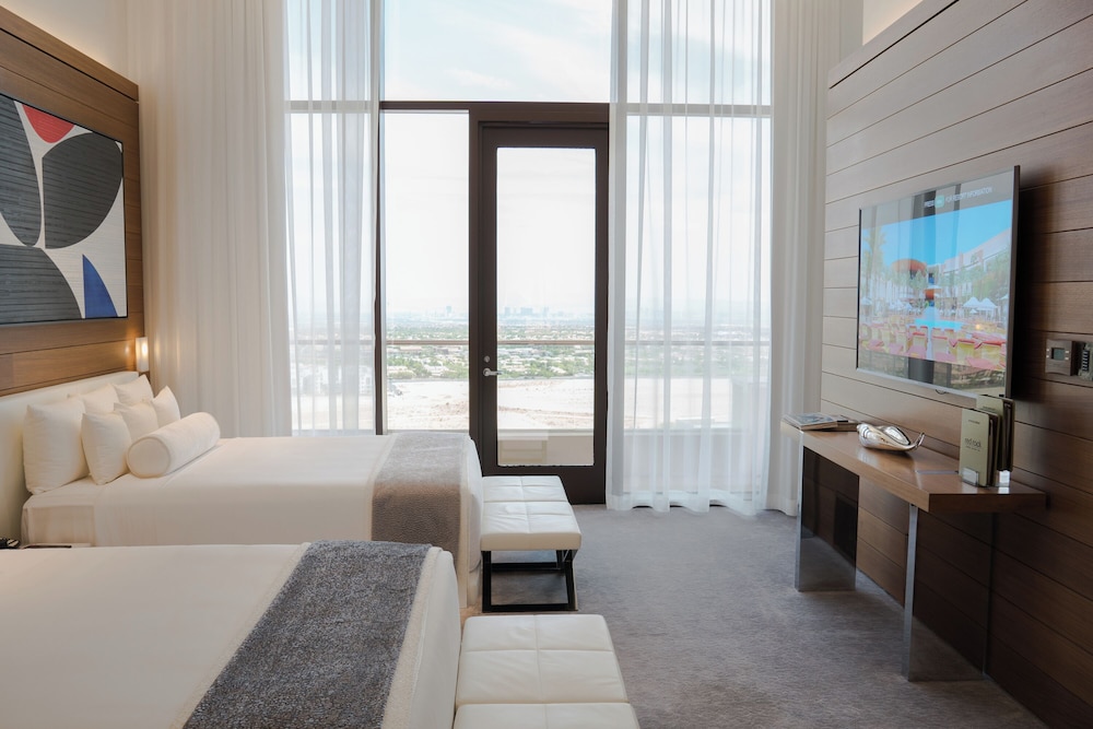 Red Rock Casino, Resort and Spa — Hotel rooms in Las Vegas, Nevada