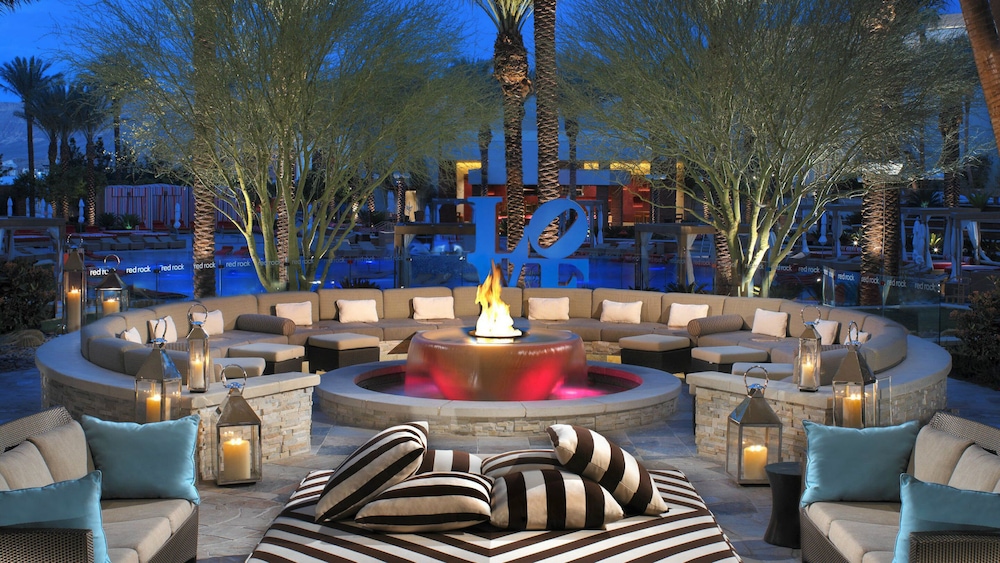 Red Rock Casino, Resort and Spa — Restaurant & bars in Las Vegas, Nevada