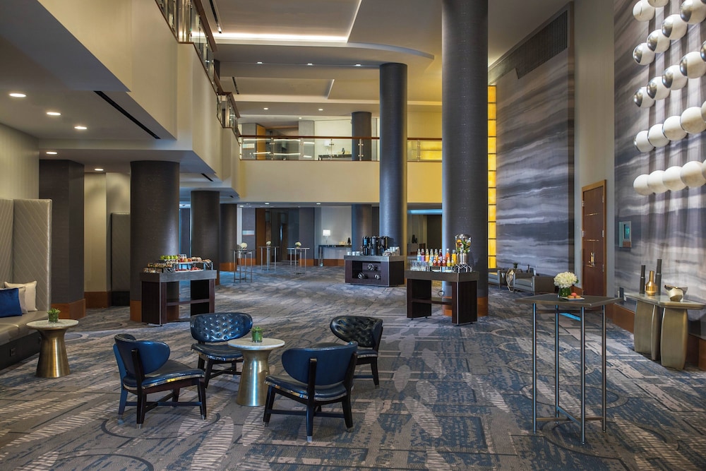 Renaissance® Boston Seaport District — Hotel building in Boston, Massachusetts