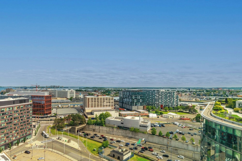 Renaissance® Boston Seaport District — Hotel building in Boston, Massachusetts