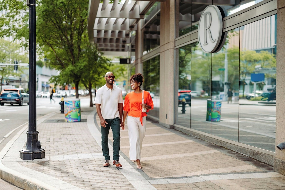 Renaissance® Boston Seaport District — Attractions in the area in Boston, Massachusetts