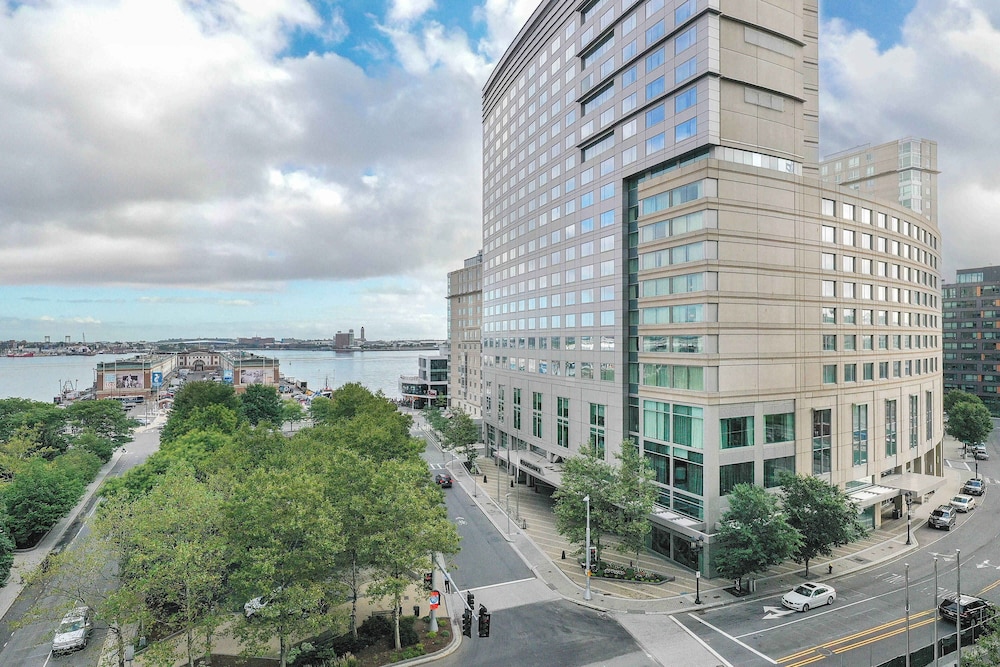 Renaissance® Boston Seaport District — Hotel building in Boston, Massachusetts