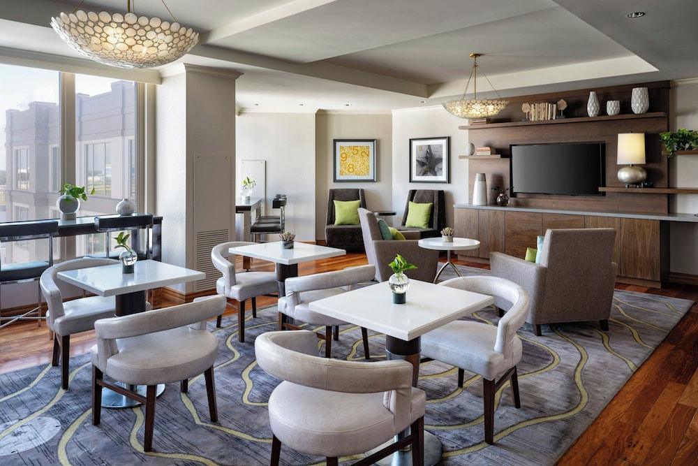 Renaissance Tampa International Plaza Hotel — Hotel rooms in Tampa, Florida
