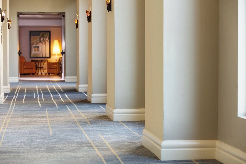 Renaissance Tampa International Plaza Hotel — Hotel building in Tampa, Florida