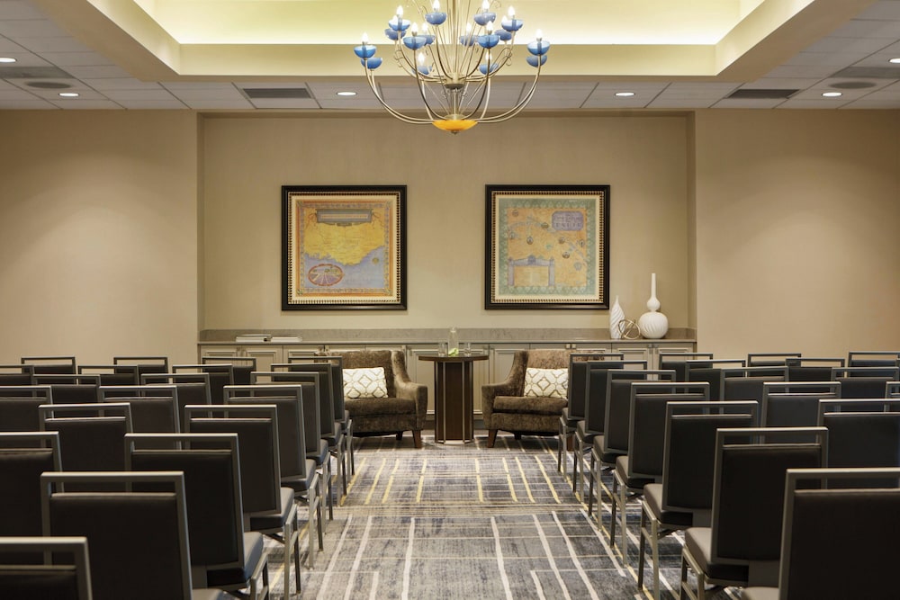 Renaissance Tampa International Plaza Hotel — Hotel building in Tampa, Florida