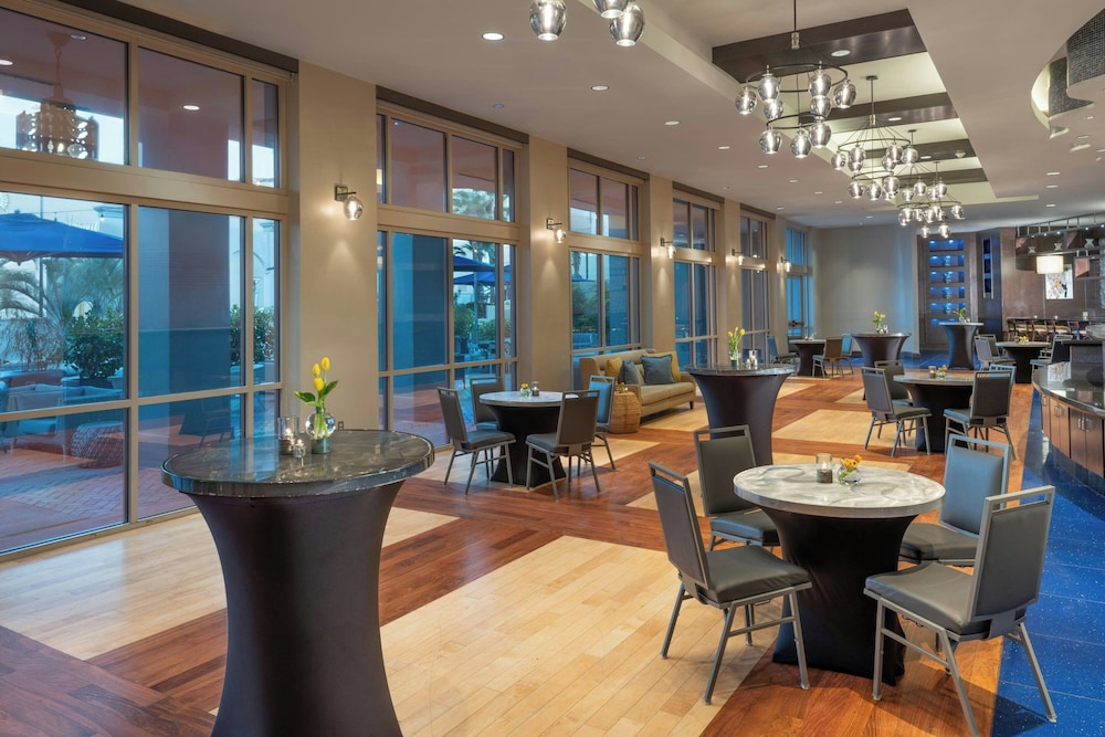 Renaissance Tampa International Plaza Hotel — Hotel rooms in Tampa, Florida