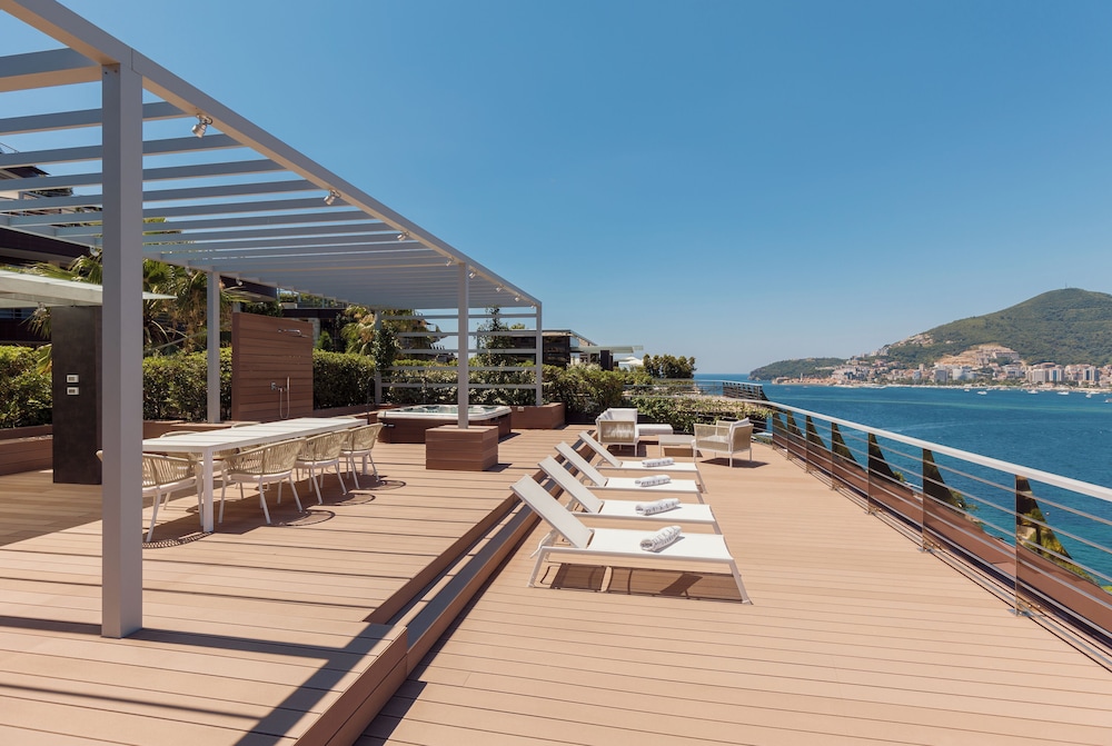 Dukley Hotel & Resort — Spa in Budva, Budva Municipality