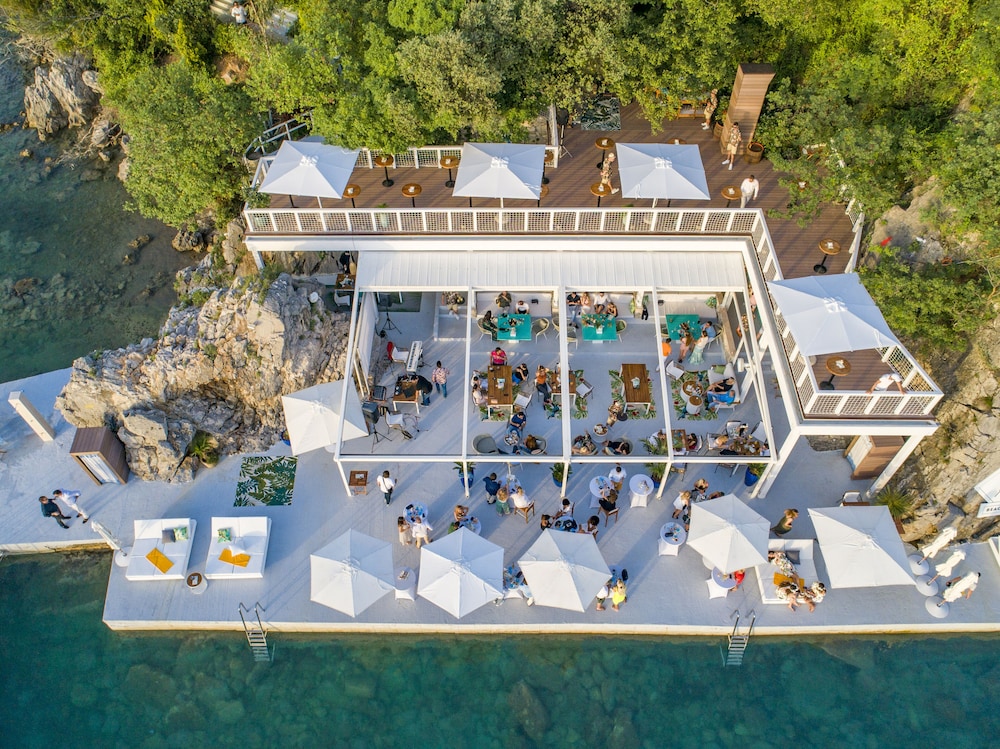 Dukley Hotel & Resort — Restaurant & bars in Budva, Budva Municipality
