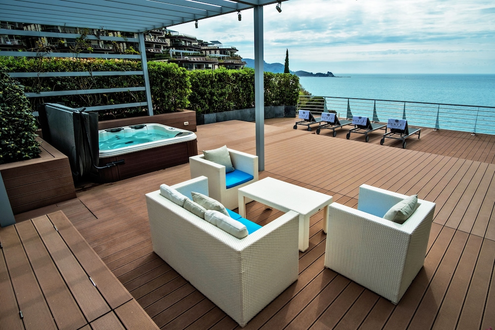 Dukley Hotel & Resort — Spa in Budva, Budva Municipality