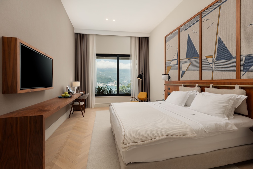 Dukley Hotel & Resort — Hotel rooms in Budva, Budva Municipality