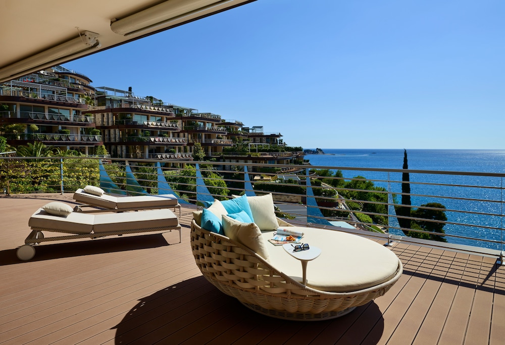 Dukley Hotel & Resort — Hotel rooms in Budva, Budva Municipality