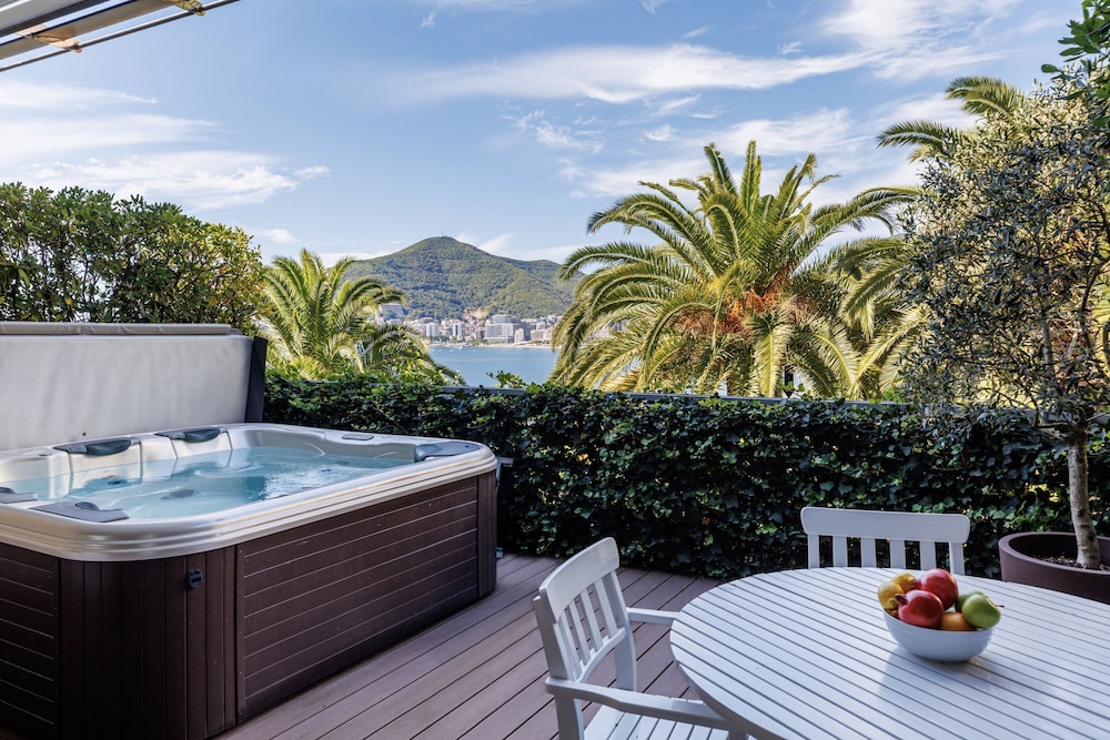 Dukley Hotel & Resort — Spa in Budva, Budva Municipality