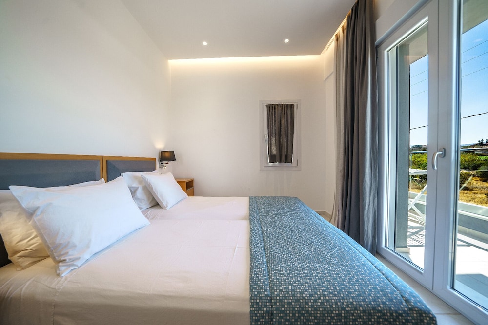 Elysian Suites — Hotel rooms in Hersonissos