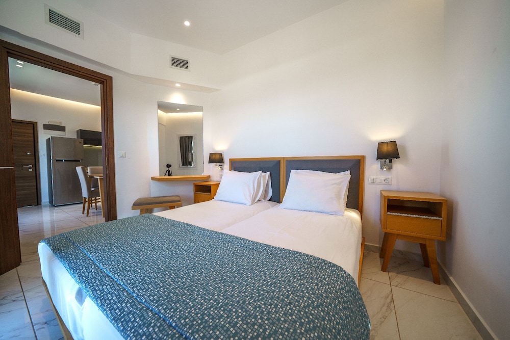 Elysian Suites — Hotel rooms in Hersonissos