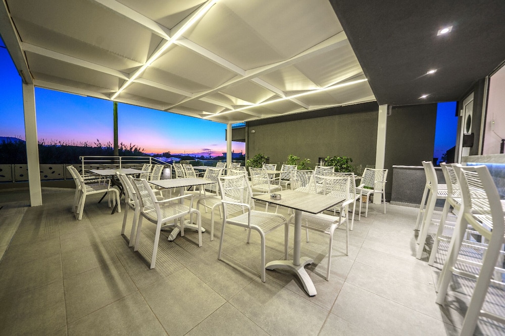 Elysian Suites — Hotel rooms in Hersonissos