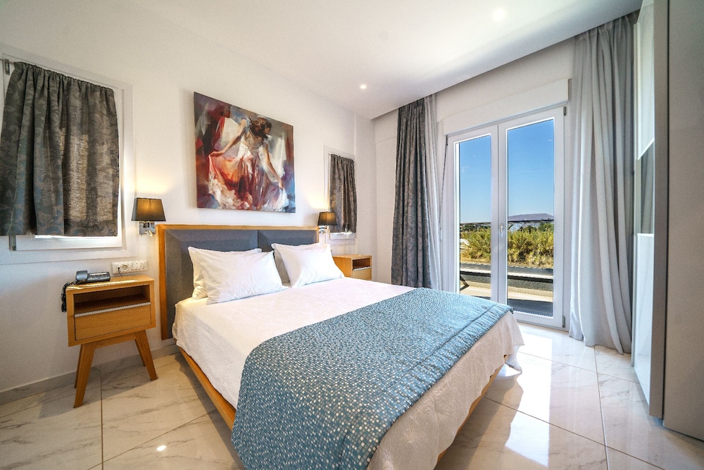 Elysian Suites — Hotel rooms in Hersonissos