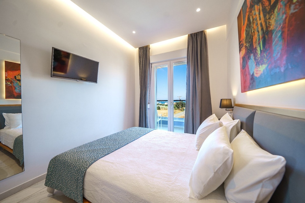Elysian Suites — Hotel rooms in Hersonissos
