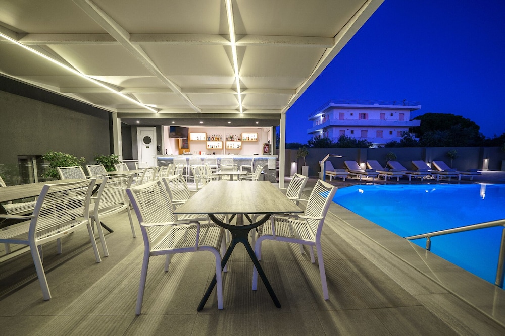 Elysian Suites — Hotel rooms in Hersonissos