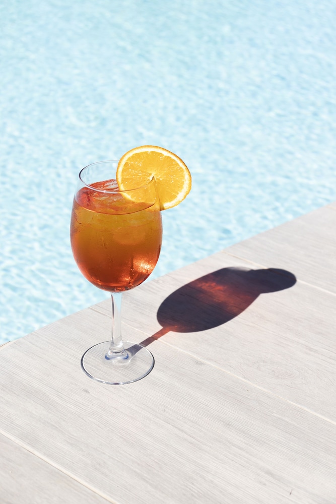 Casa Vitae Suites — Restaurant & bars in Kamari, South Aegean