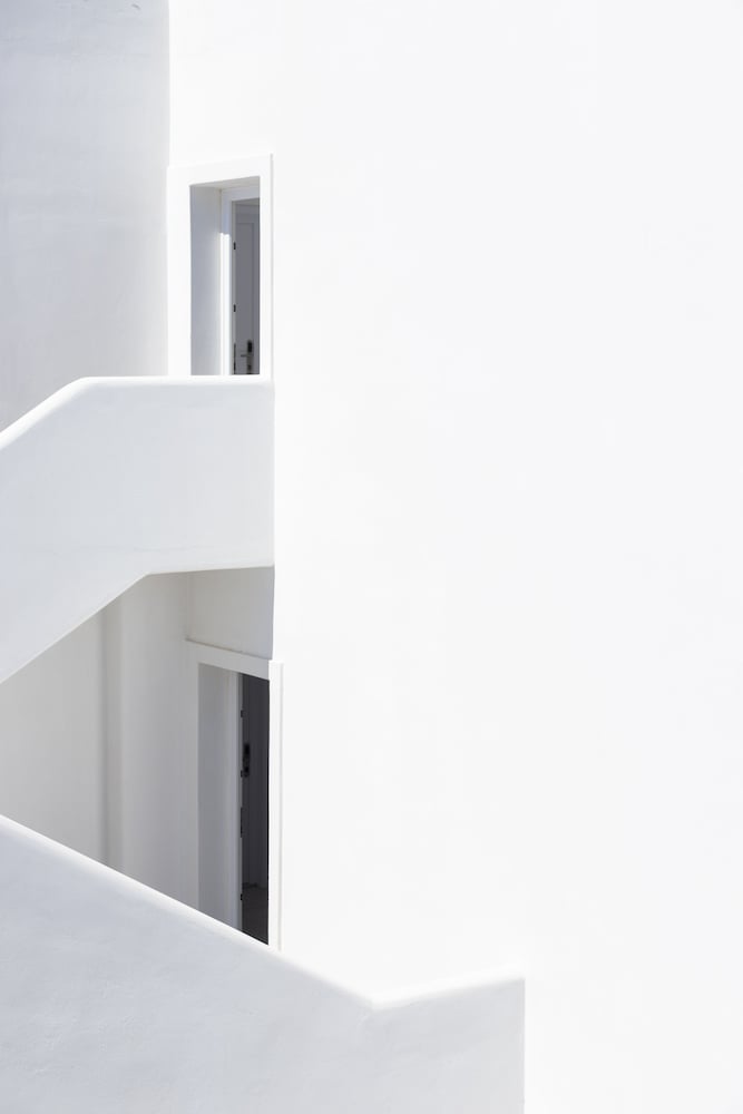 Casa Vitae Suites — Hotel building in Kamari, South Aegean