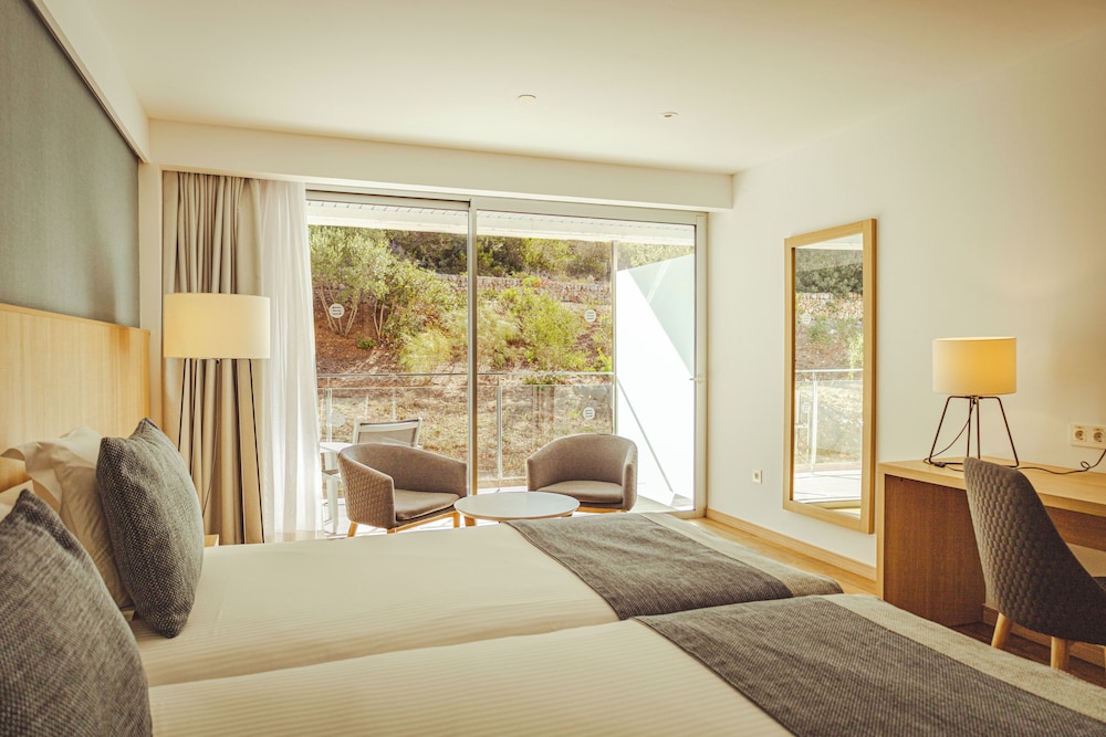 Hotel Seth 55 Santo Tomas — Hotel rooms in Santo Tomas, Balearic Islands