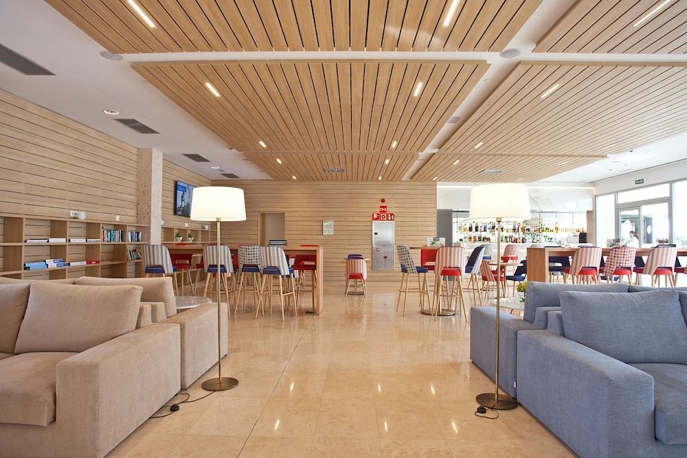 Hotel Seth 55 Santo Tomas — Restaurant & bars in Santo Tomas, Balearic Islands