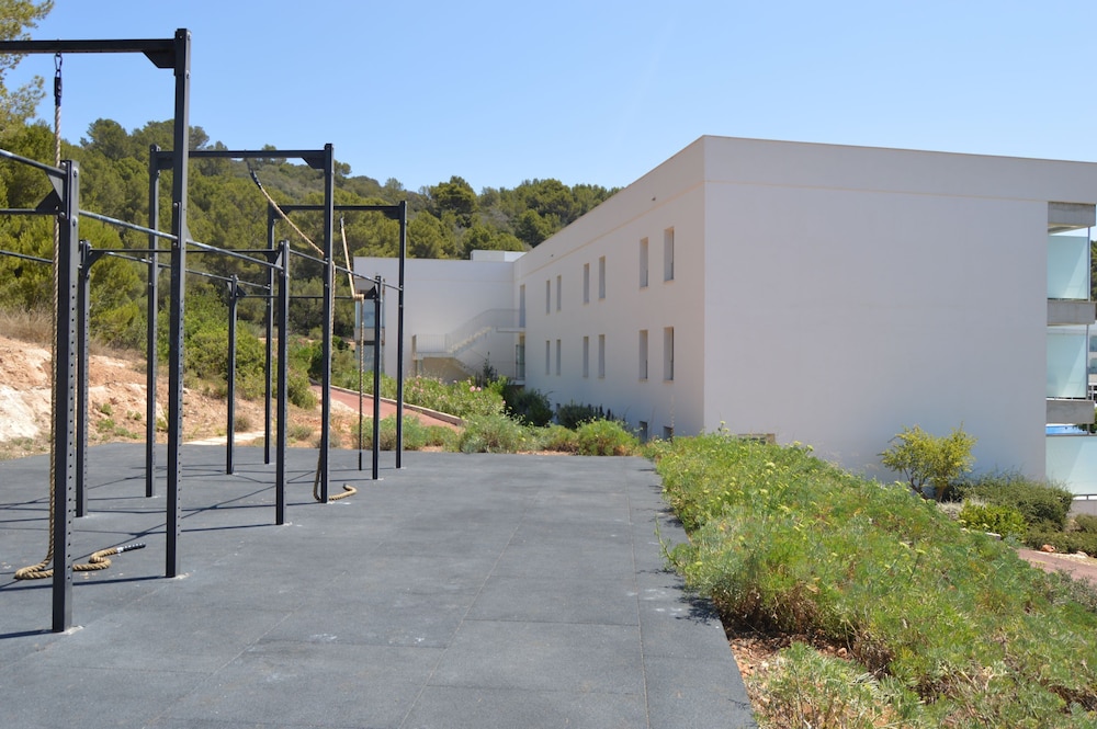 Hotel Seth 55 Santo Tomas — Sports & recreation in Santo Tomas, Balearic Islands