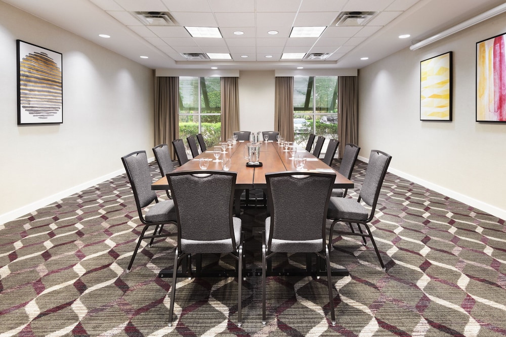 Residence Inn by Marriott Daytona Beach Speedway/Airport — Hotel building in Daytona Beach, Florida