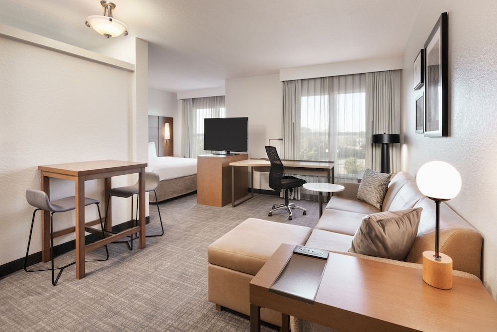 Residence Inn by Marriott Daytona Beach Speedway/Airport — Hotel rooms in Daytona Beach, Florida