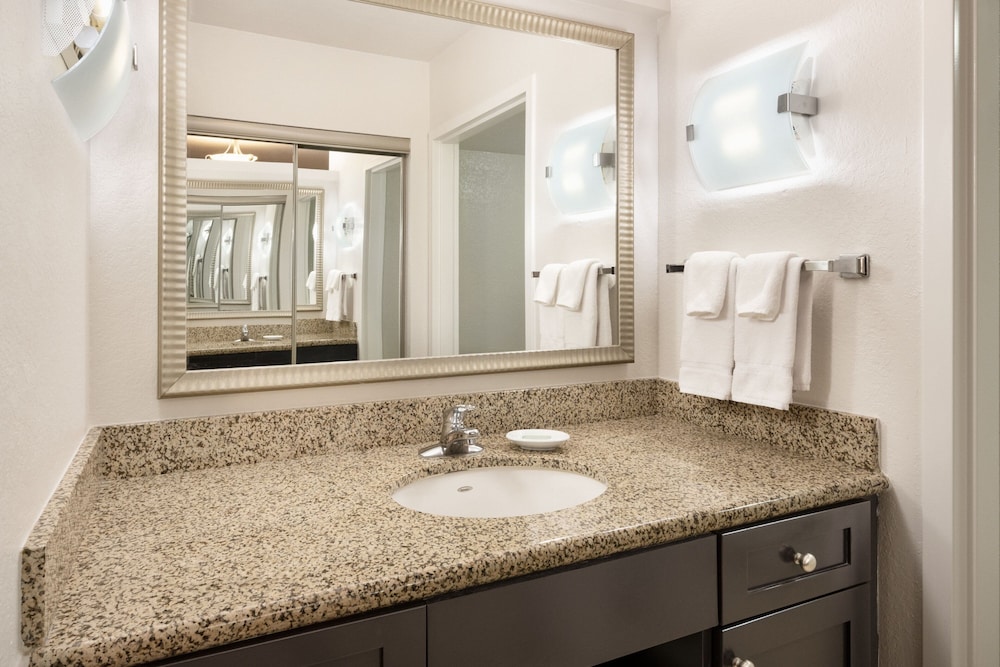 Residence Inn by Marriott Daytona Beach Speedway/Airport — Hotel rooms in Daytona Beach, Florida
