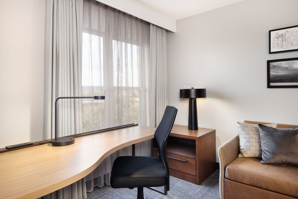 Residence Inn by Marriott Daytona Beach Speedway/Airport — Hotel rooms in Daytona Beach, Florida
