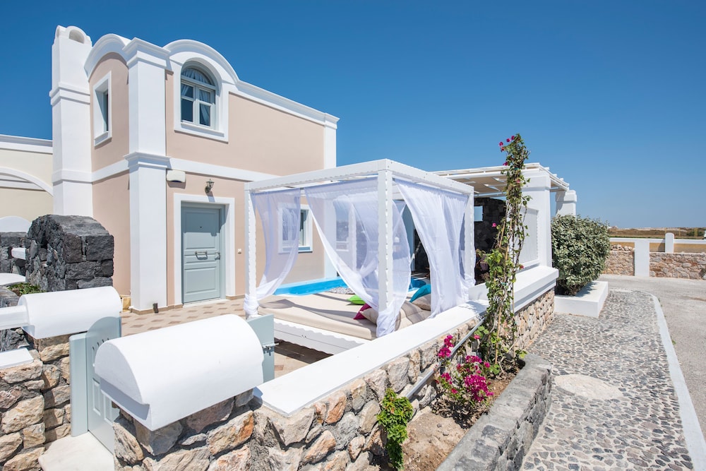 Secret Earth Santorini — Hotel building in Kamari, South Aegean