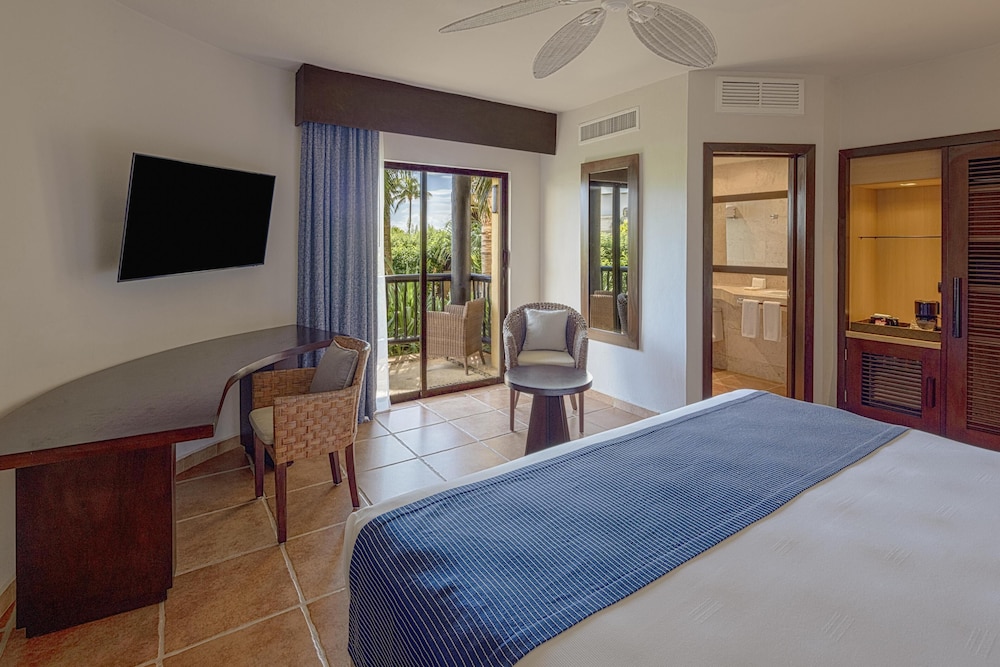 Catalonia Riviera Maya Resort and Spa All Inclusive — Hotel rooms in Puerto Aventuras, Quintana Roo