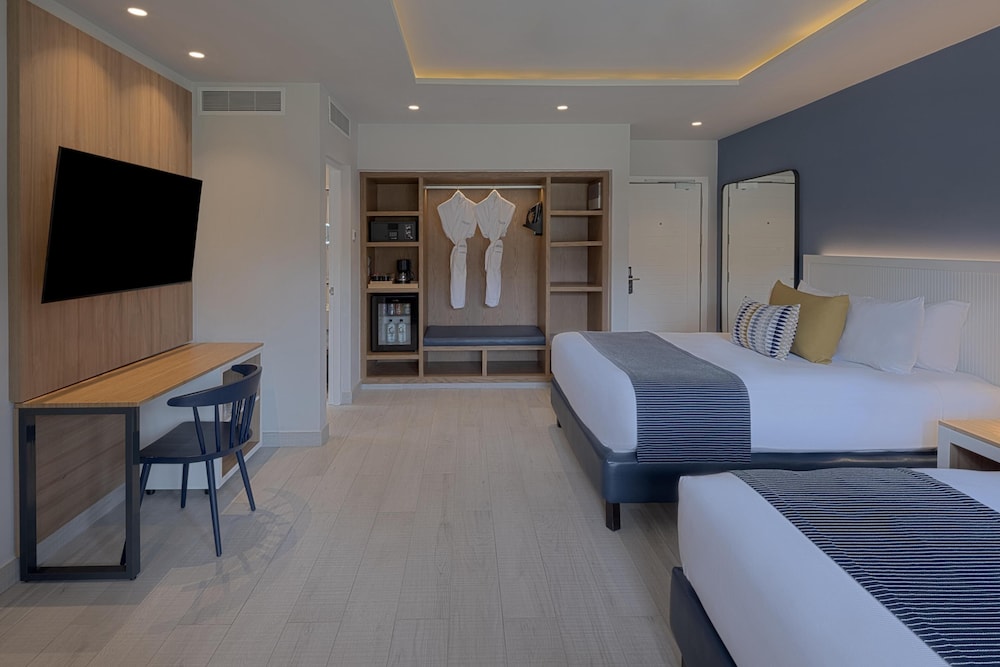 Catalonia Riviera Maya Resort and Spa All Inclusive — Hotel rooms in Puerto Aventuras, Quintana Roo