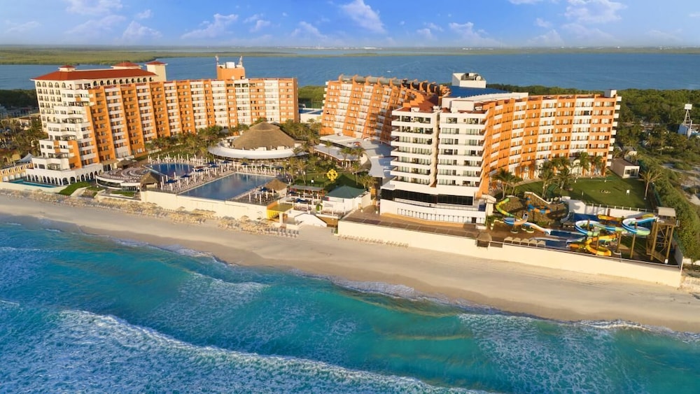 Crown Paradise Club Cancun All Inclusive — View in Cancun, Quintana Roo