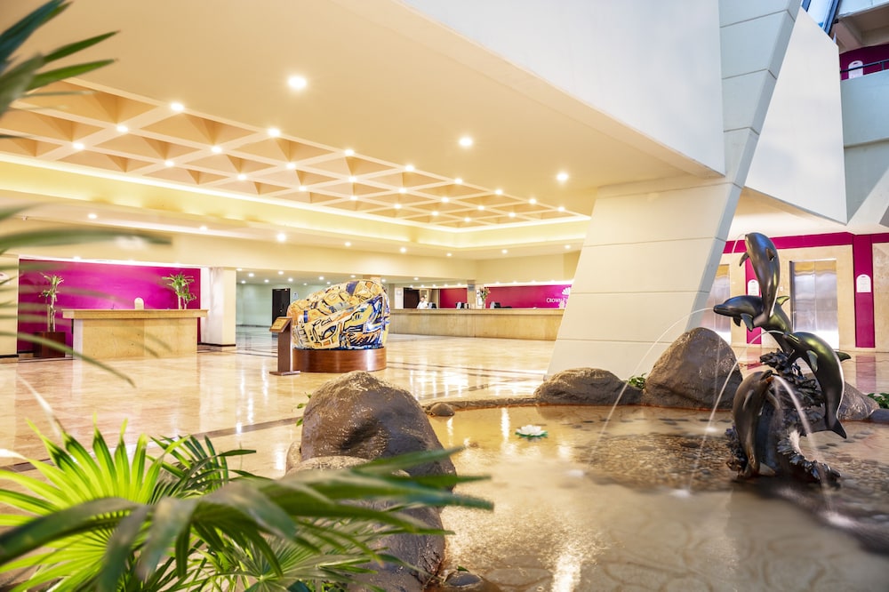 Crown Paradise Club Cancun All Inclusive — Shared spaces in Cancun, Quintana Roo