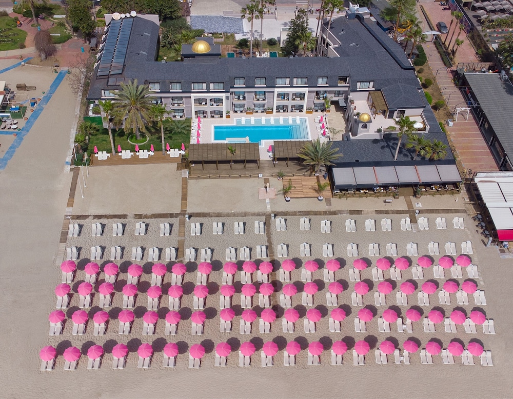 Alaaddin Beach Hotel - Adults Only — Beach in Alanya