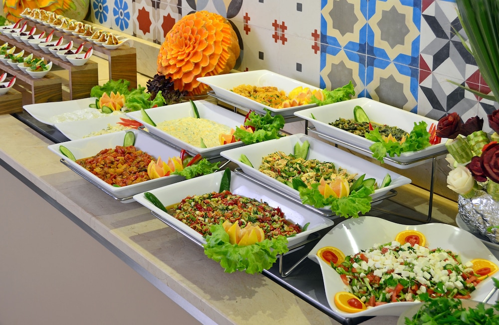 Alaaddin Beach Hotel - Adults Only — Restaurant & bars in Alanya