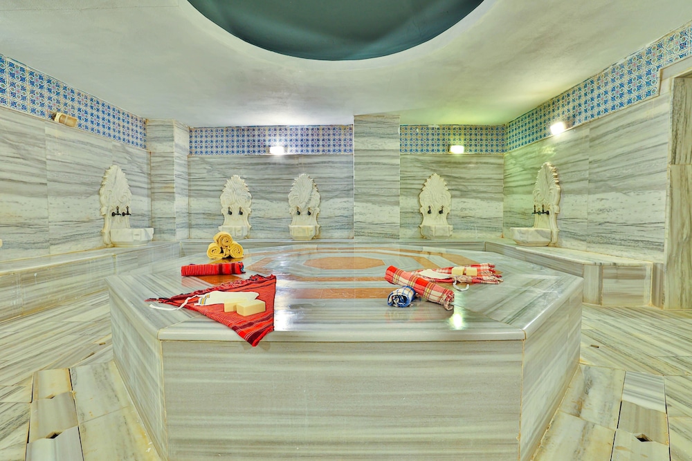 Crystal Aura Aqua Collection - All inclusive — Facilities in Kemer
