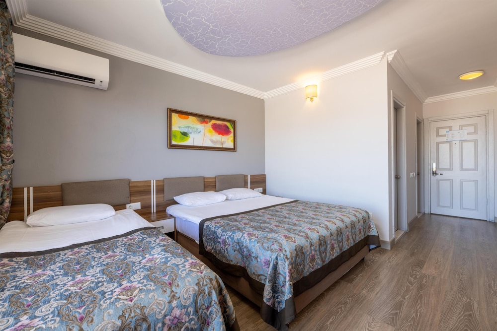 Crystal Aura Aqua Collection - All inclusive — Rooms in Kemer