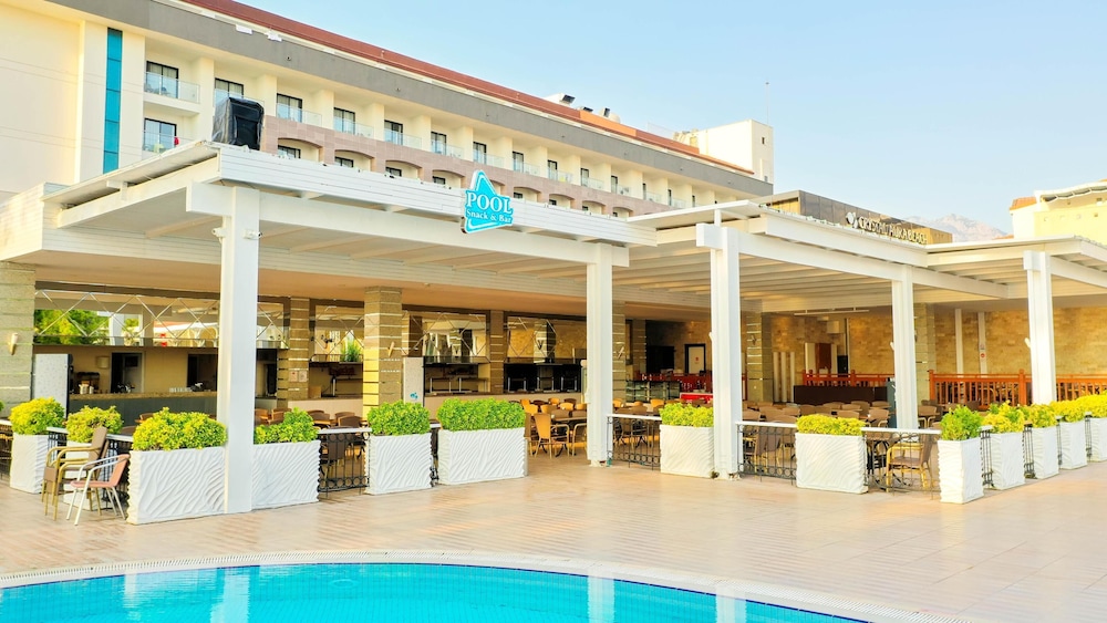 Crystal Aura Aqua Collection - All inclusive — Restaurant in Kemer