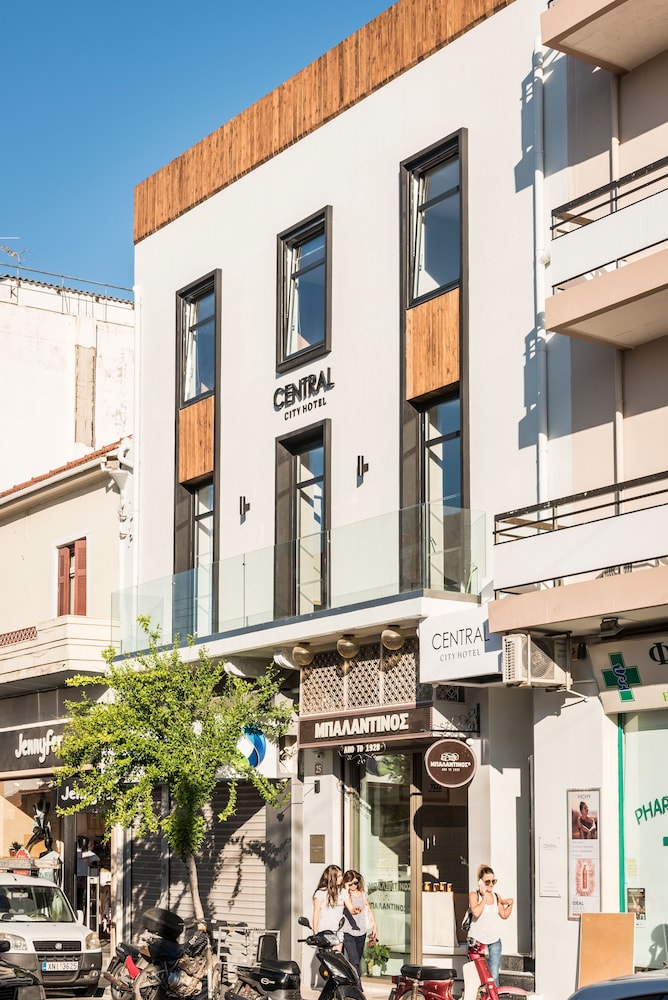 Central City Hotel — Hotel building in Chania