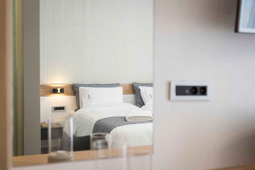 Central City Hotel — Hotel rooms in Chania