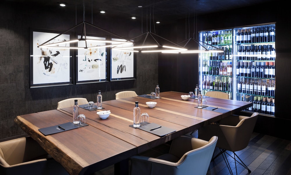 Hotel SB Glow 4 Sup — Restaurant & bars in Barcelona, Catalonia