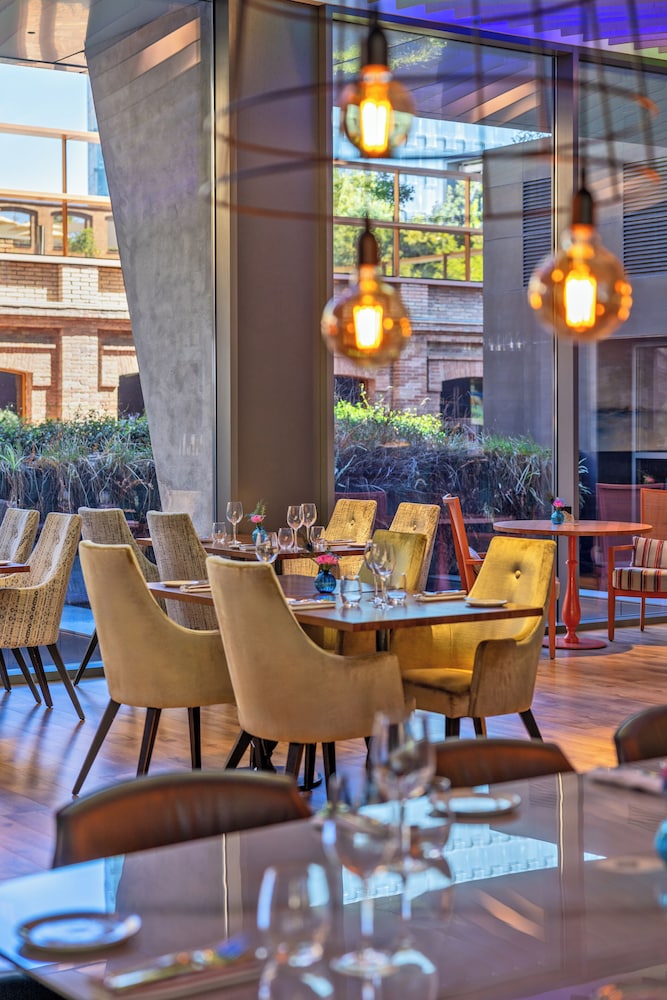 Hotel SB Glow 4 Sup — Restaurant & bars in Barcelona, Catalonia