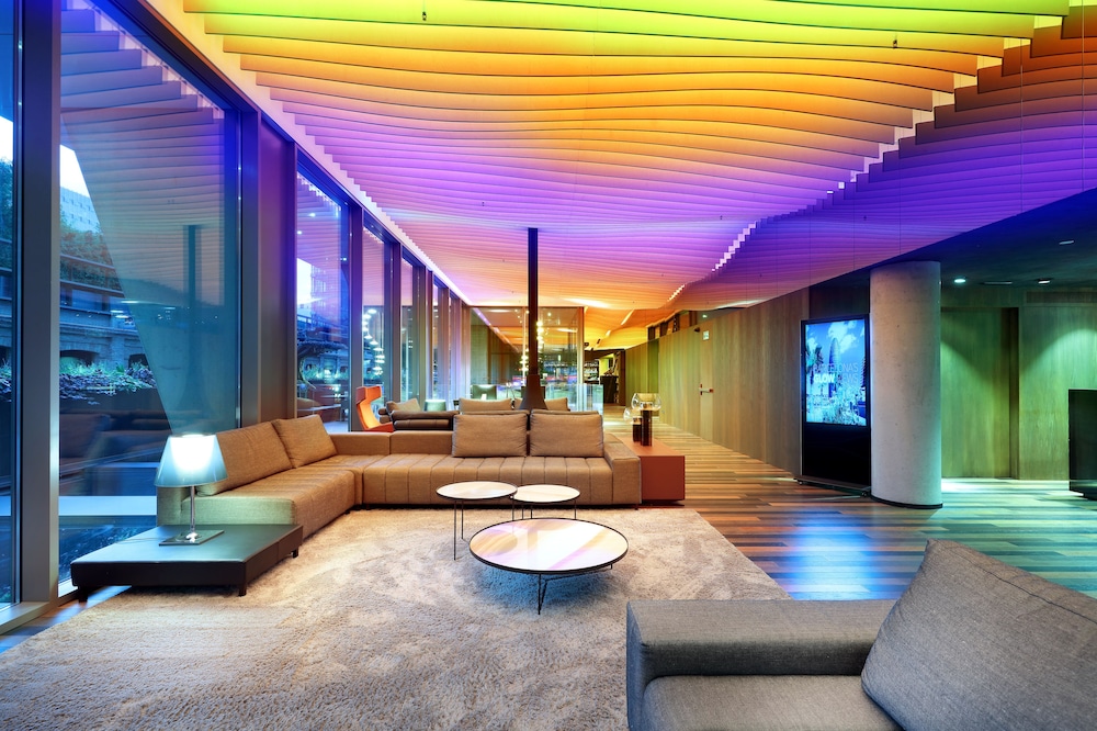 Hotel SB Glow 4 Sup — Restaurant & bars in Barcelona, Catalonia