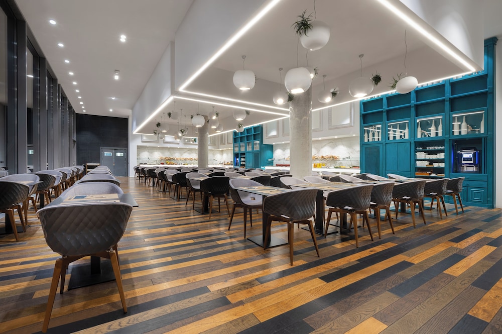 Hotel SB Glow 4 Sup — Restaurant & bars in Barcelona, Catalonia